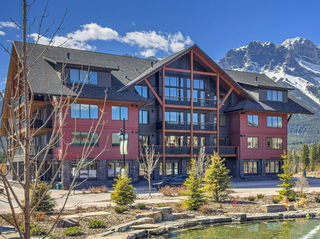 102 - 1315 Spring Creek Gate
