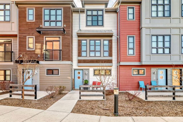 22 Walden Path