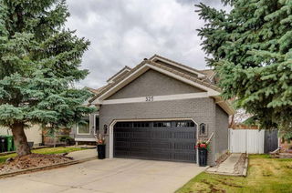 325 Woodbriar Place