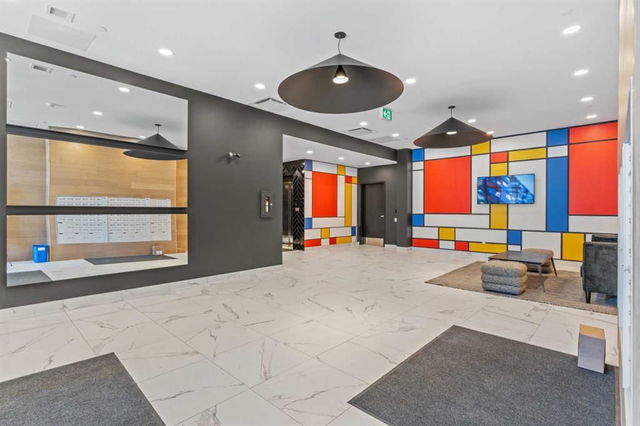 410 - 8230 Broadcast Avenue