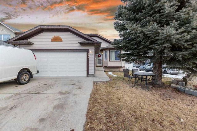248 west lakeview Place