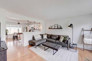 12 Elgin Meadows View