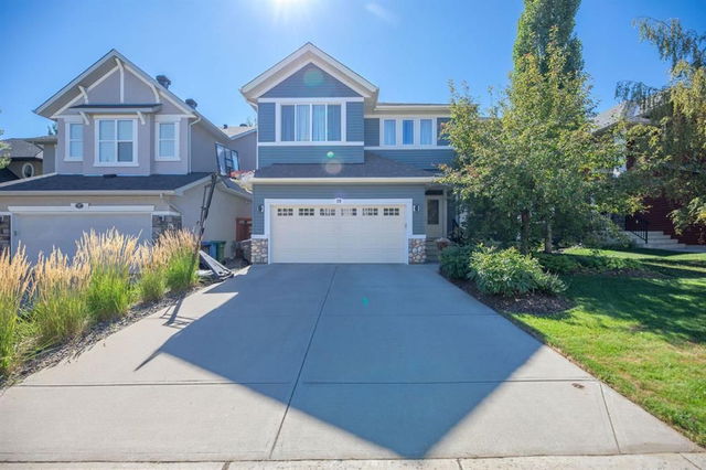 19 Evergreen Avenue