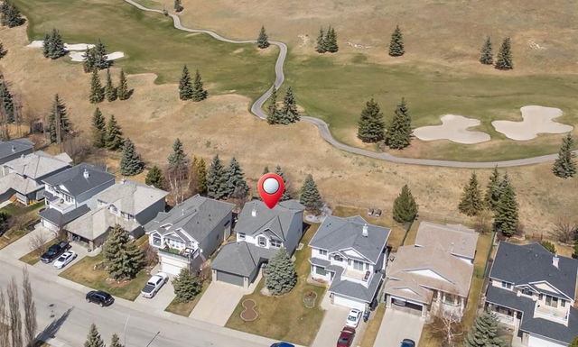 18 Gleneagles View