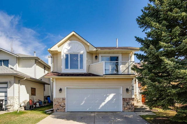 145 Hawkdale Close