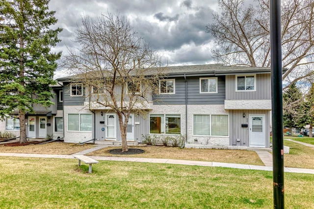 235 - 999 Canyon Meadows Drive