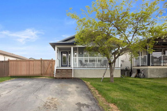 157 Ash Way