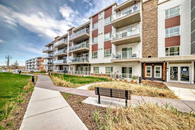 404 - 100 Harvest Hills Place