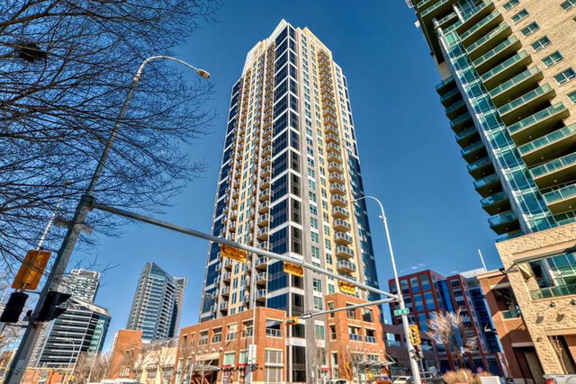 1105 - 1320 1 Street SE