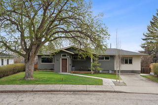 16 MEADOWLARK Crescent