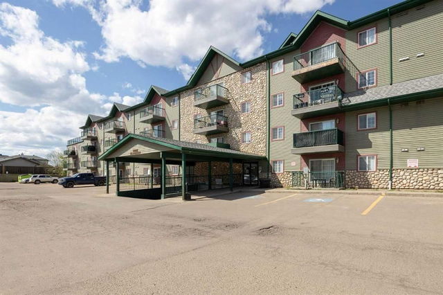 1400 - 200 Lougheed Drive