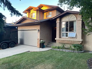 101 Riverglen Close