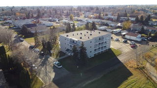 402 - 5418 52 Street