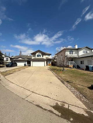 111 Lazarde Place