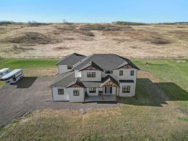 378035 Tiki Ranch Place W