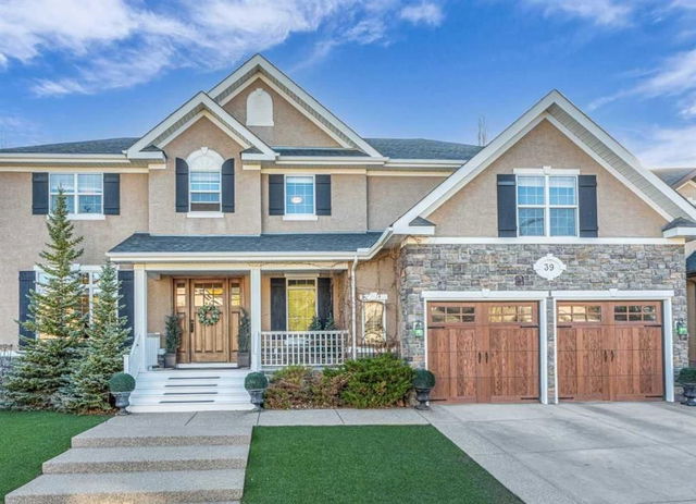39 Arbour Vista Close