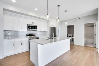 3402 - 220 Seton Grove