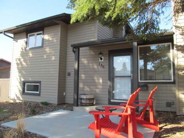 136 MCLEVIN Crescent