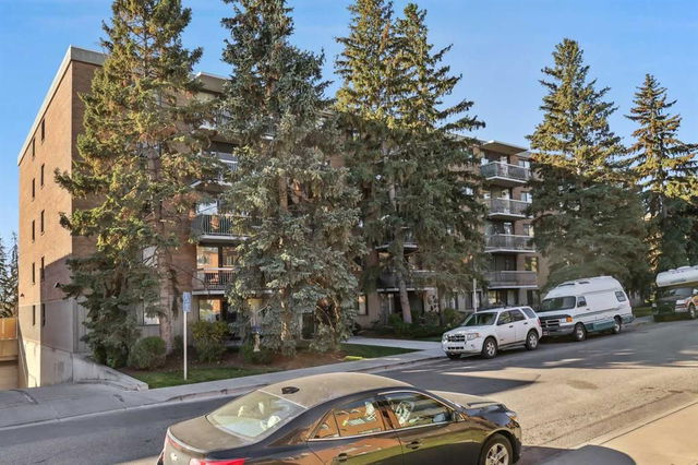 205 - 521 57 Avenue