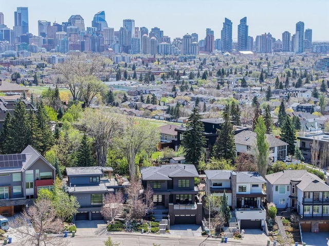 4 Hawthorne Crescent