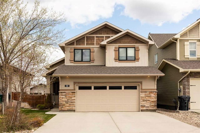 93 Riverine Lane