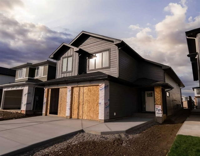 541 Riverhills Way