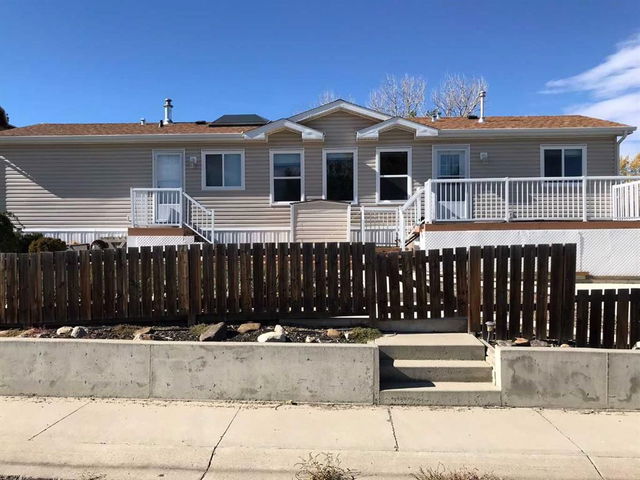 208 2A Street