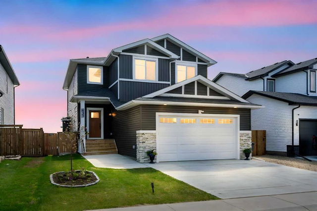 835 Lakewood Circle