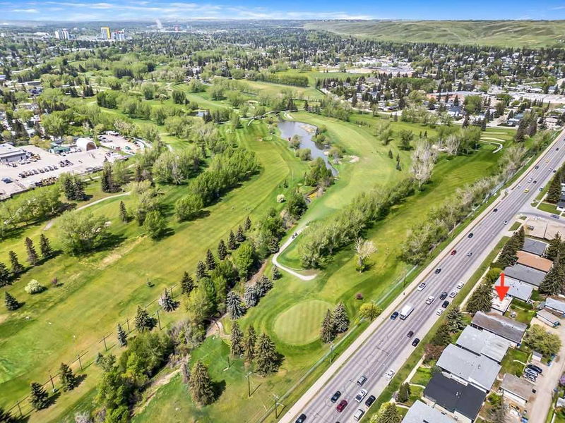 2808 14 Street NW, Calgary, Alberta