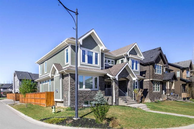 28 Westland Manor