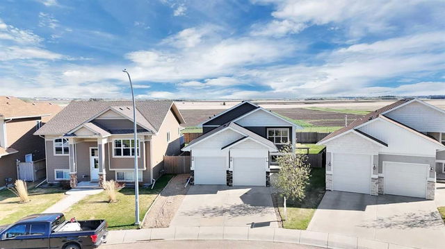 32 Iron Wolf Court