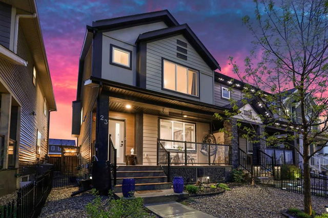 23 Wolf Willow Boulevard