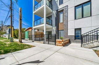 111 - 455 1 Avenue