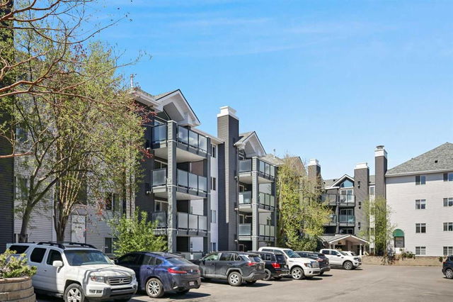 218 - 10 Sierra Morena Mews
