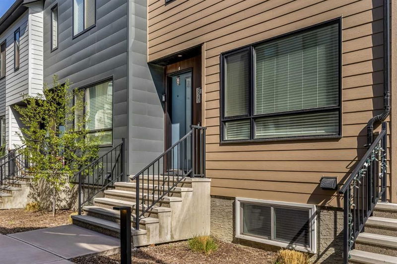 820 Redstone Crescent NE, Calgary, Alberta