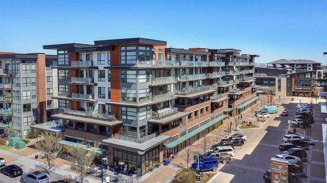 503 - 122 Mahogany Centre