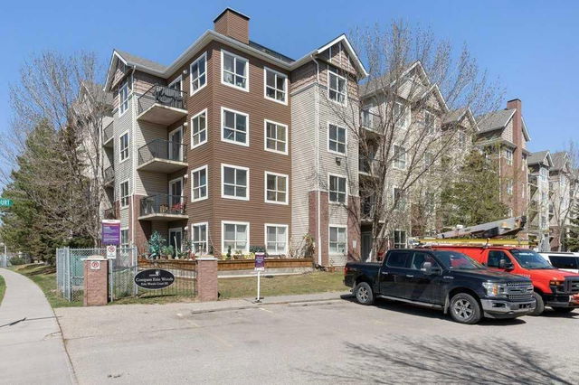4306 - 73 Erin Woods Court