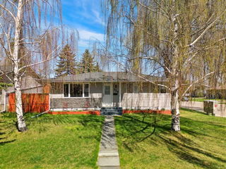 324 Lynnview Crescent