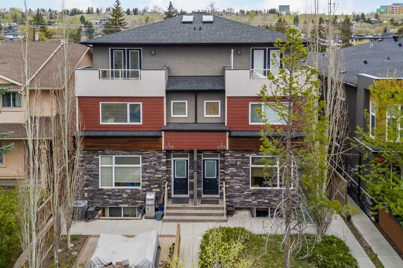 4726 17 Avenue NW #2, Calgary, Alberta