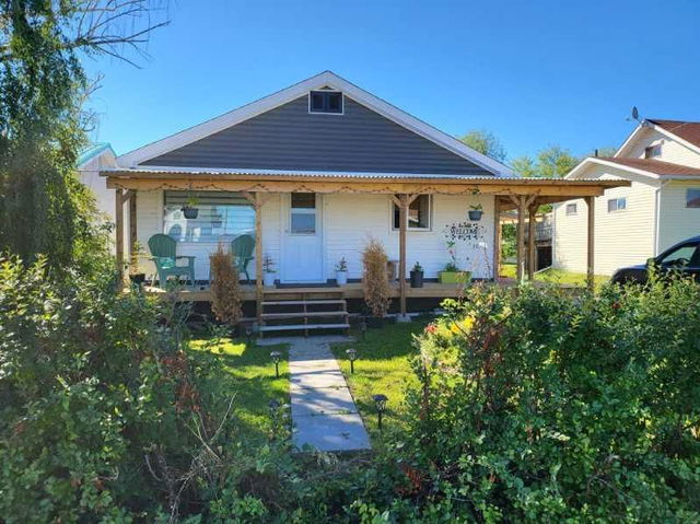 109 Central Avenue