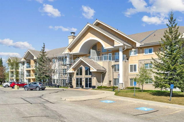 213 - 728 Country Hills Road