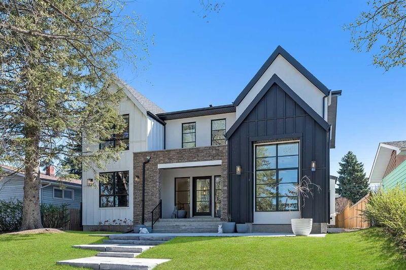 83 Lissington Drive SW, Calgary, Alberta
