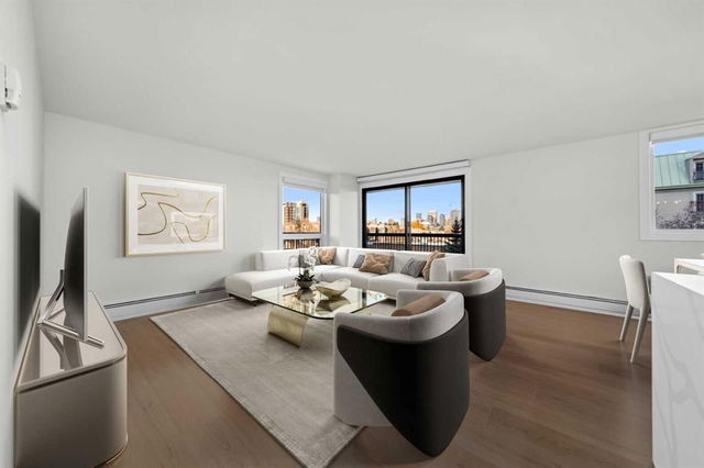 404 - 225 25 Avenue