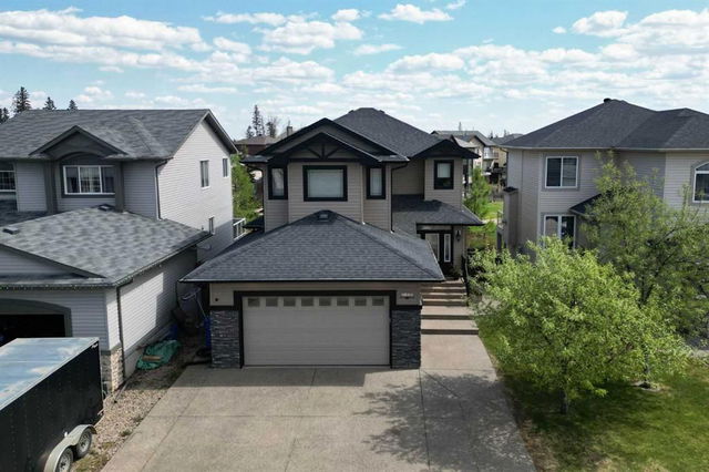 146 Mayflower Crescent