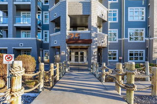 335 - 25 Auburn Meadows Avenue