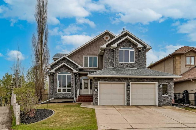 112 Strathlea Place