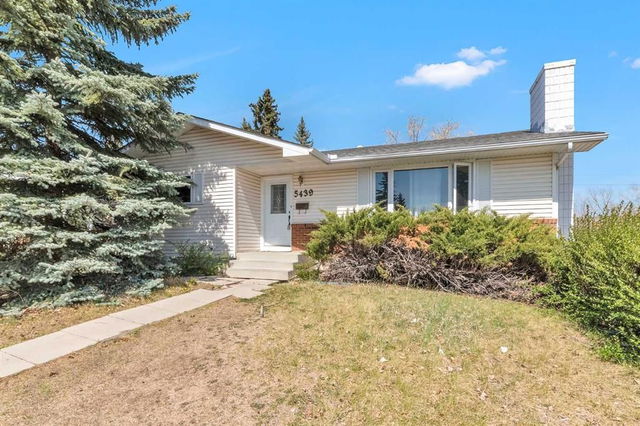 5439 Dalrymple Crescent