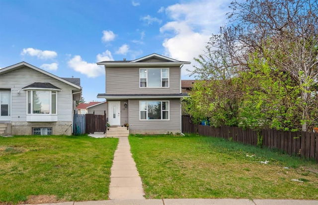 17 Martingrove Court