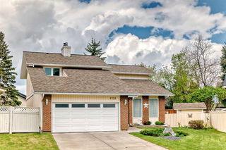 628 Deer Side Place