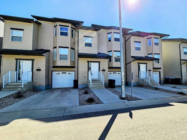 16 - 120 Warren Way